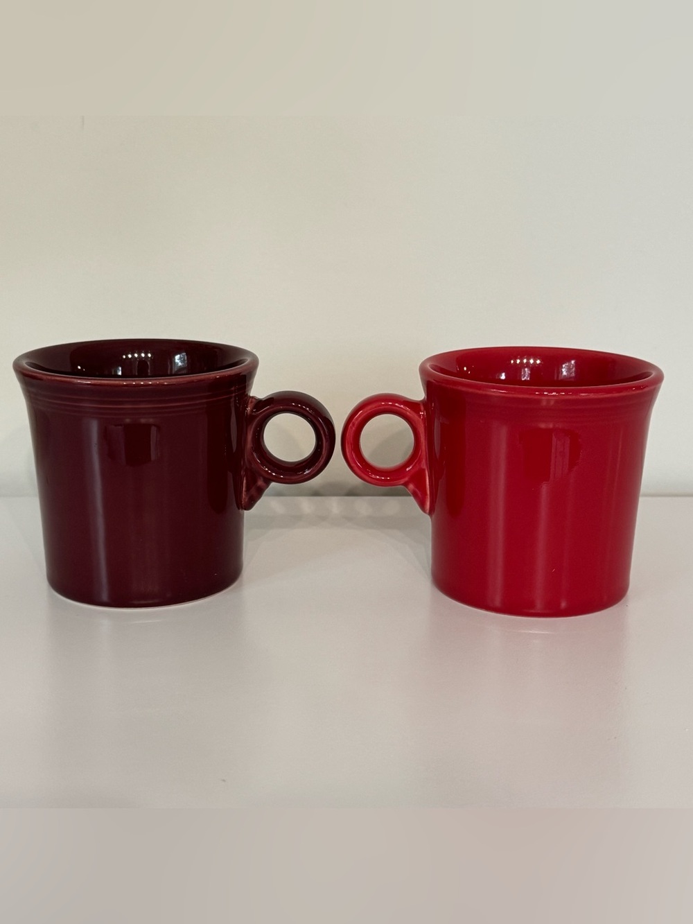 Set of 2 Fiesta O Ring-Handle Coffee Tea Mugs Red & Burgundy HLC - Picture 5 of 8